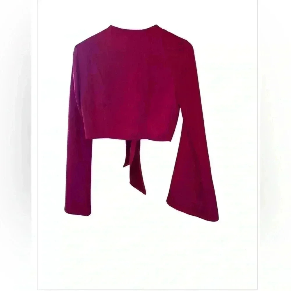 Women’s Hot Pink Bell Sleeve Crop Top Size Small - Picture 4 of 6